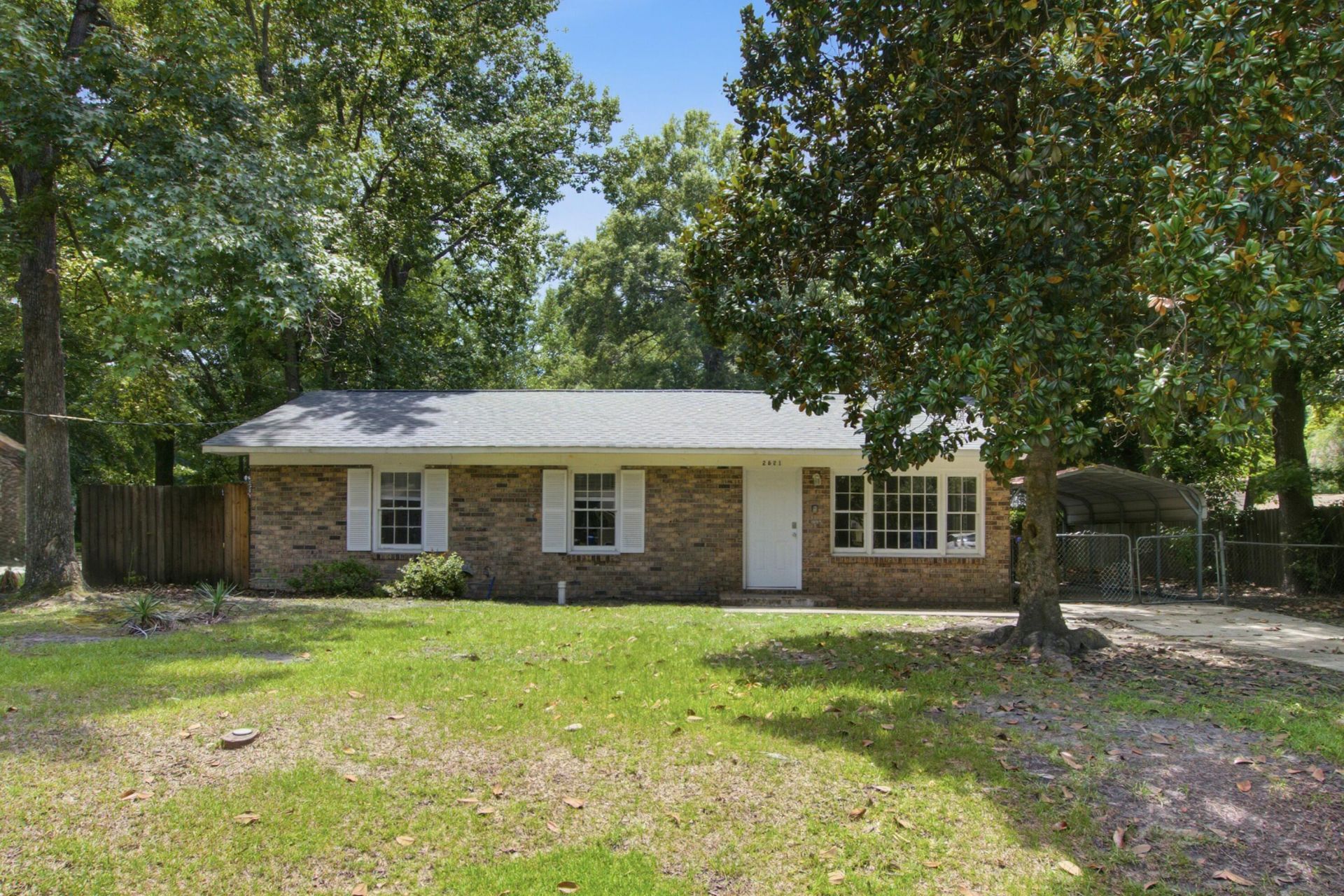 2621 Myrtis Lane Photo 12