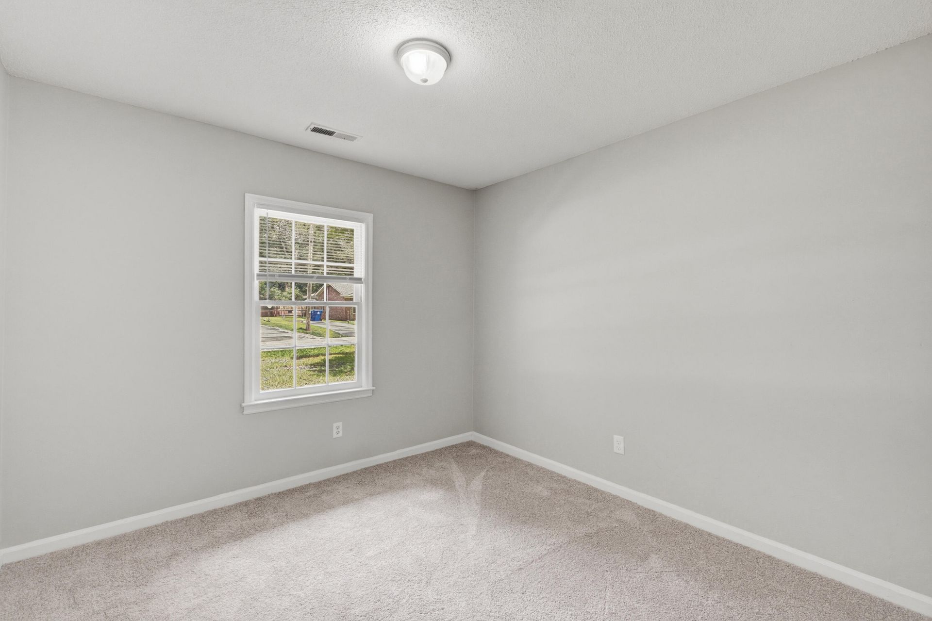 2621 Myrtis Lane Photo 22