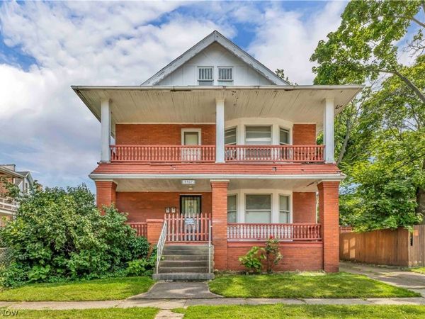 9507 Larnder Avenue , Cleveland, OH 44102