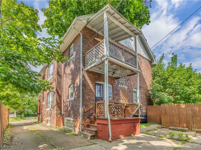 9507 Larnder Avenue , Cleveland, OH 44102 Photo 4