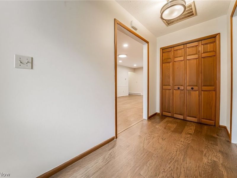421 Armour Road, Avon Lake, OH 44012 Photo 5