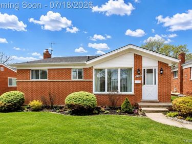 23223 Panama Avenue, Warren, MI 48091