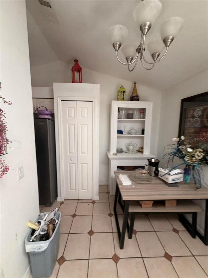 1213 Benedict Court , Sarasota, FL 34237 Photo