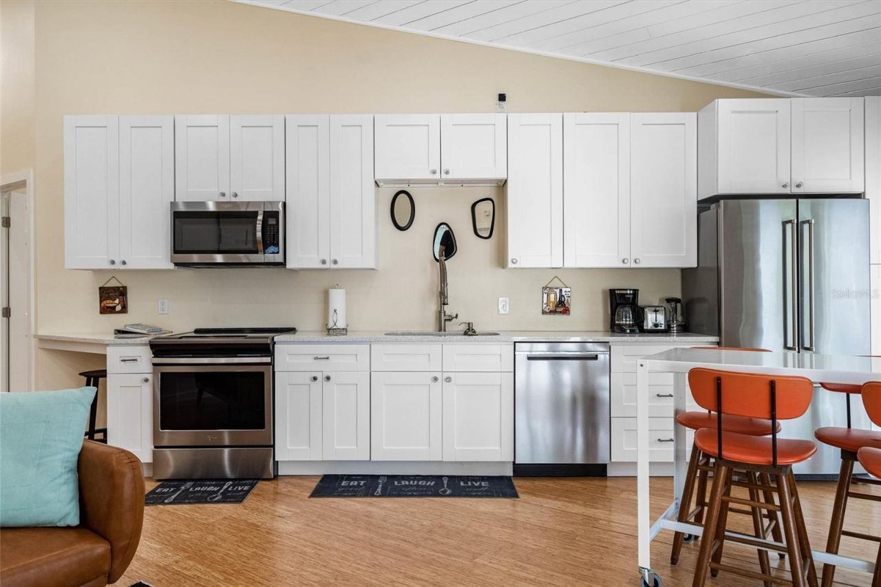 1500 9th Avenue N, Saint Petersburg, FL 33705 Photo