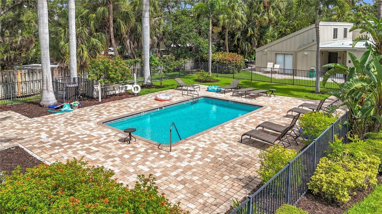 2220 Bahia Vista Street , Unit G5, Sarasota, FL 34239 Photo
