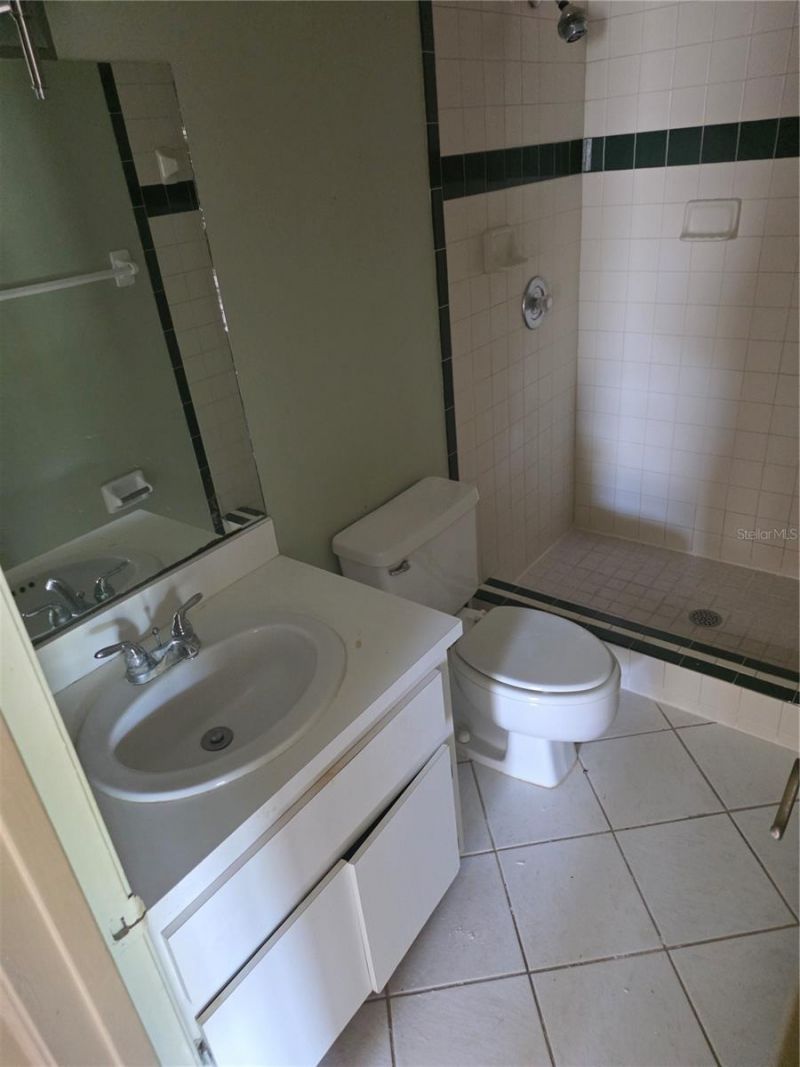 2220 Bahia Vista Street , Unit G5, Sarasota, FL 34239 Photo