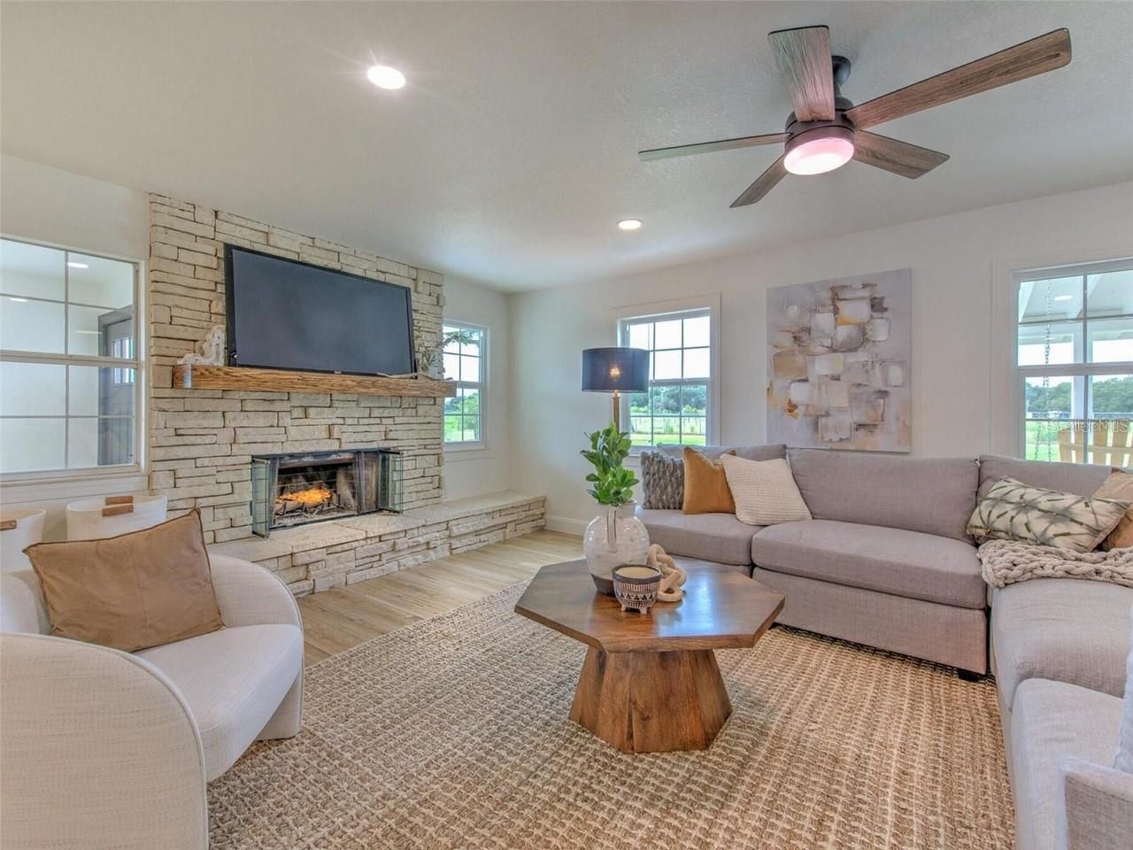 4608 Holbrook Road, Plant City, FL 33565 Photo