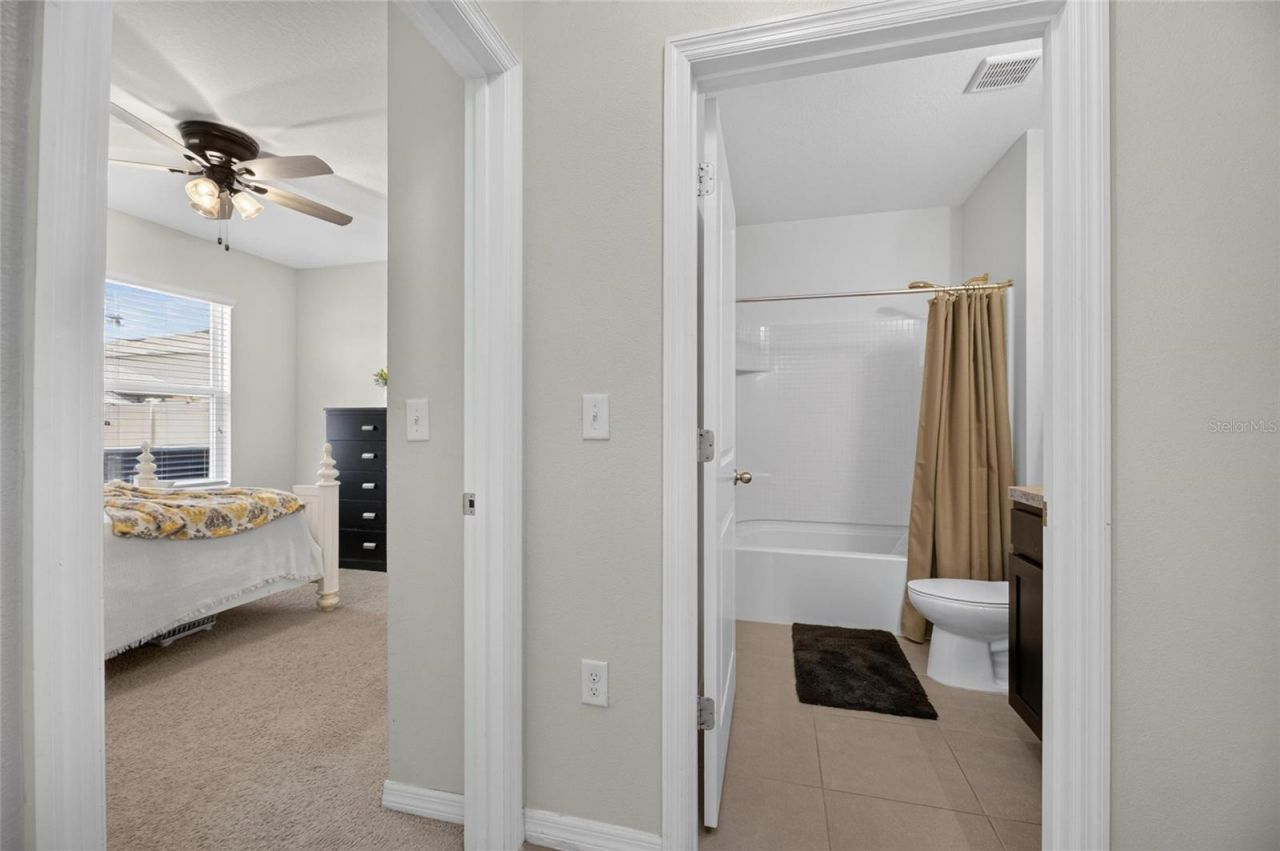 8115 Harwich Port Lane, Gibsonton, FL 33534 Photo