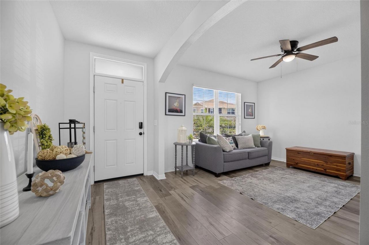 8115 Harwich Port Lane, Gibsonton, FL 33534 Photo