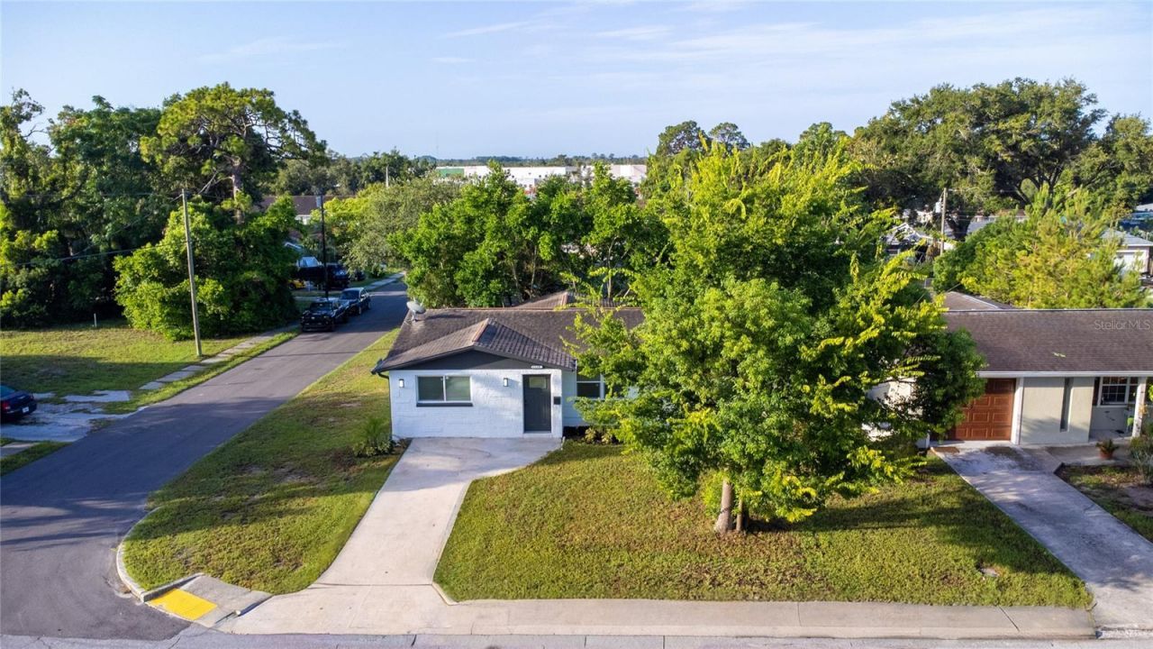 6400 Montana Avenue, New Port Richey, FL 34653 Photo