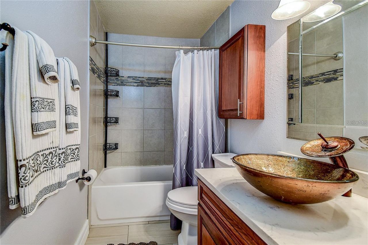 5111 Coquina Key Drive Se, Unit C, Saint Petersburg, FL 33705 Photo
