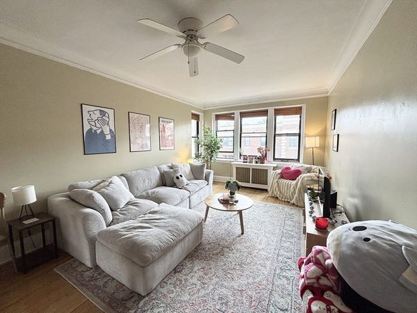 145 Englewood Ave, Unit 42, Boston, MA 02135