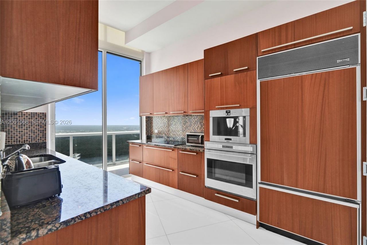 16001 Collins Ave , Unit 4305, Sunny Isles Beach, FL 33160 Photo