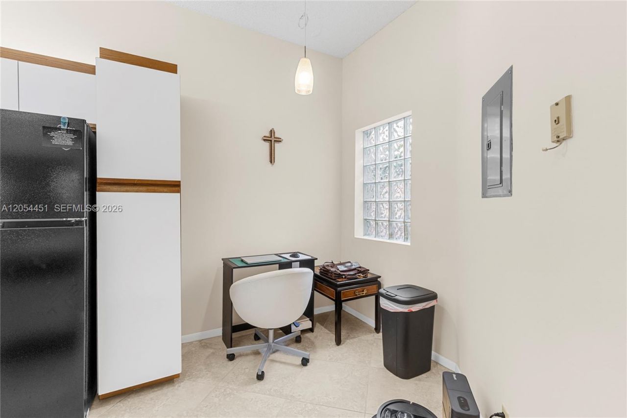10690 NW 14th St , Unit 128, Plantation, FL 33322 Photo