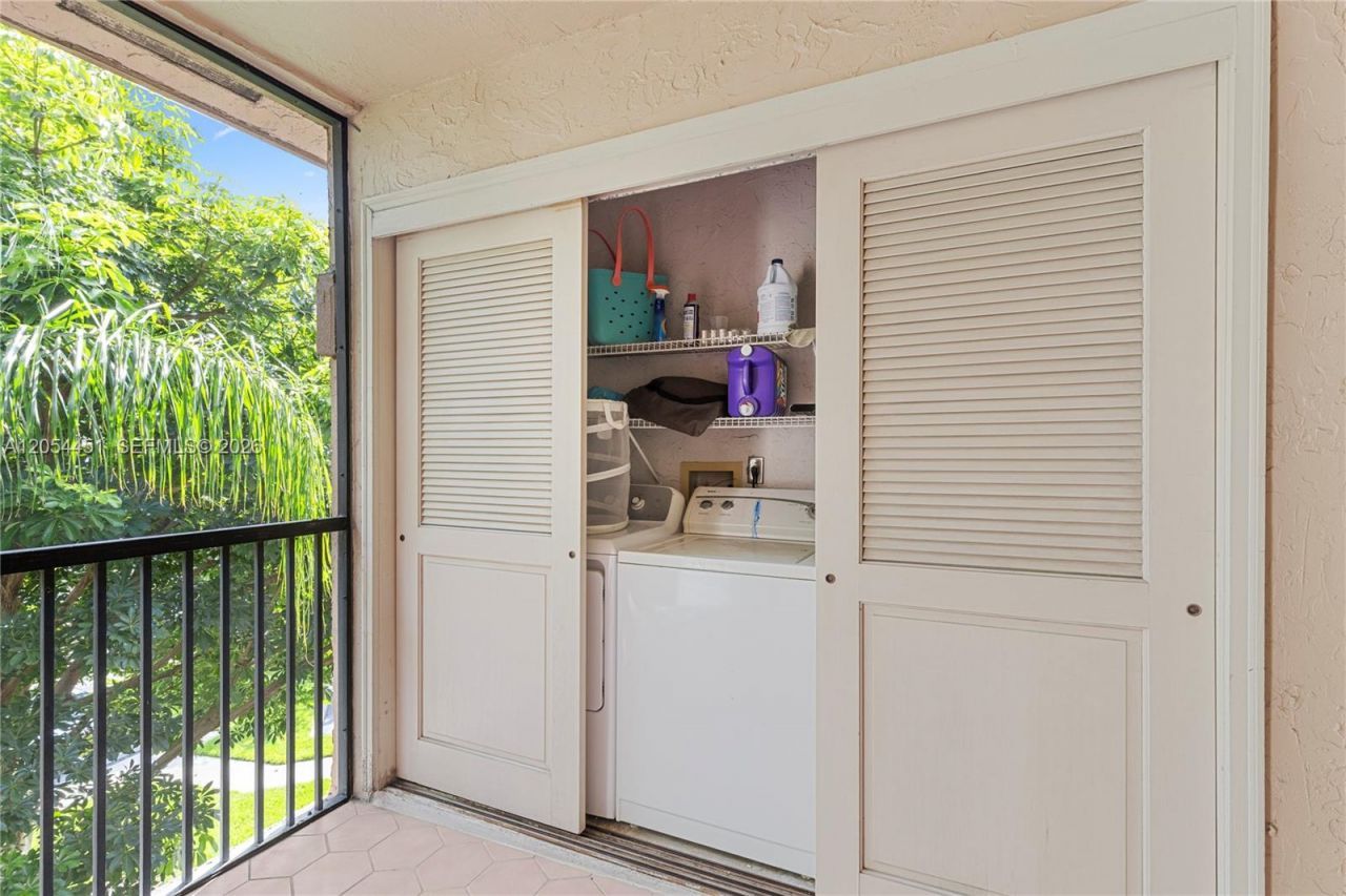 10690 NW 14th St , Unit 128, Plantation, FL 33322 Photo