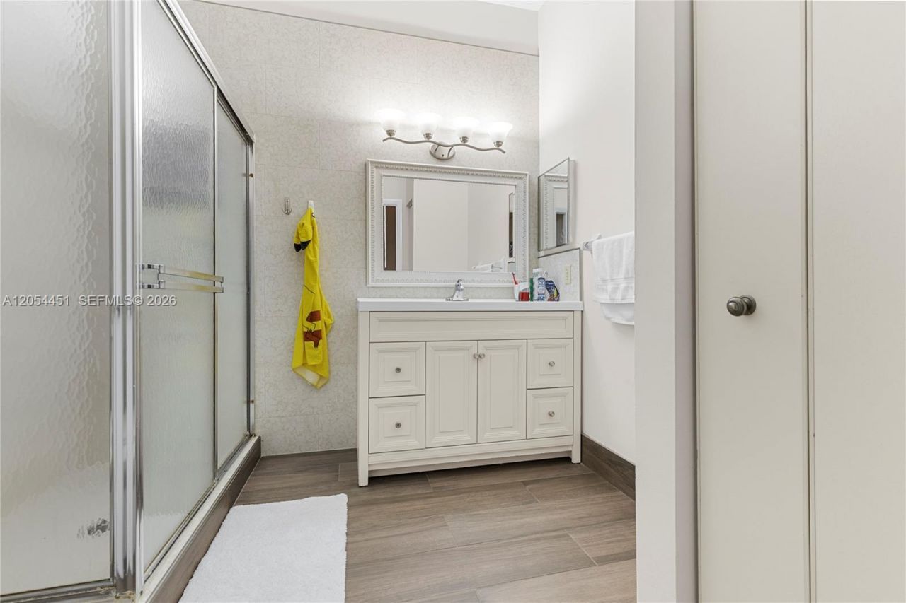 10690 NW 14th St , Unit 128, Plantation, FL 33322 Photo