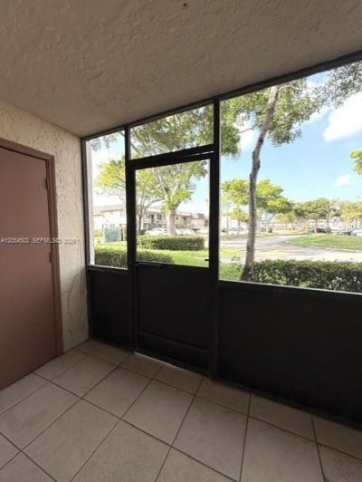 871 NE 207th Ter , Unit 4-102, Miami, FL 33179 Photo