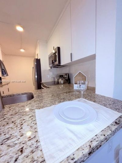 871 NE 207th Ter , Unit 4-102, Miami, FL 33179 Photo
