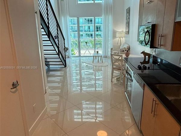 60 SW 13th St , Unit 1418, Miami, FL 33130