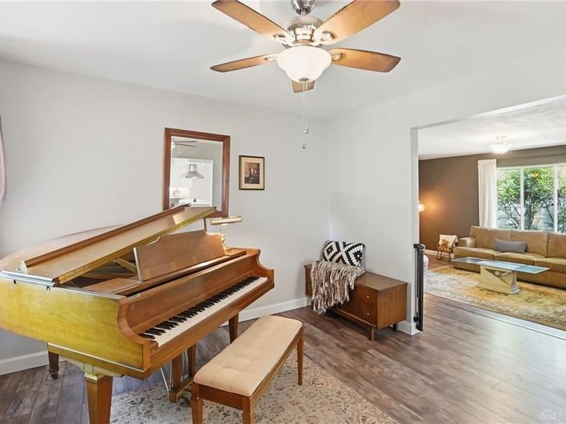 1315 Seminary View Drive, Centerville, OH 45458 Photo 8