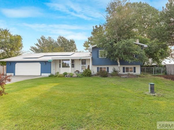 202 Fort Henry Loop, REXBURG, ID 83440