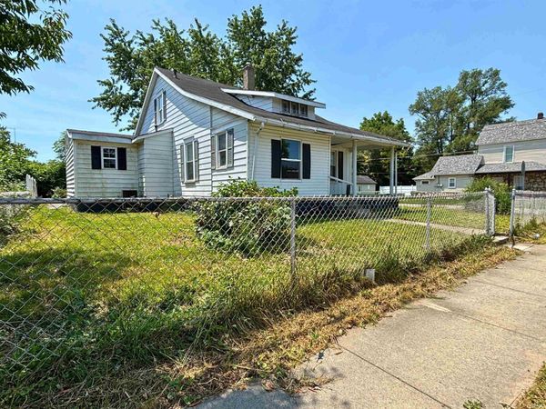 1001 E 5th Street, Muncie, IN 47302