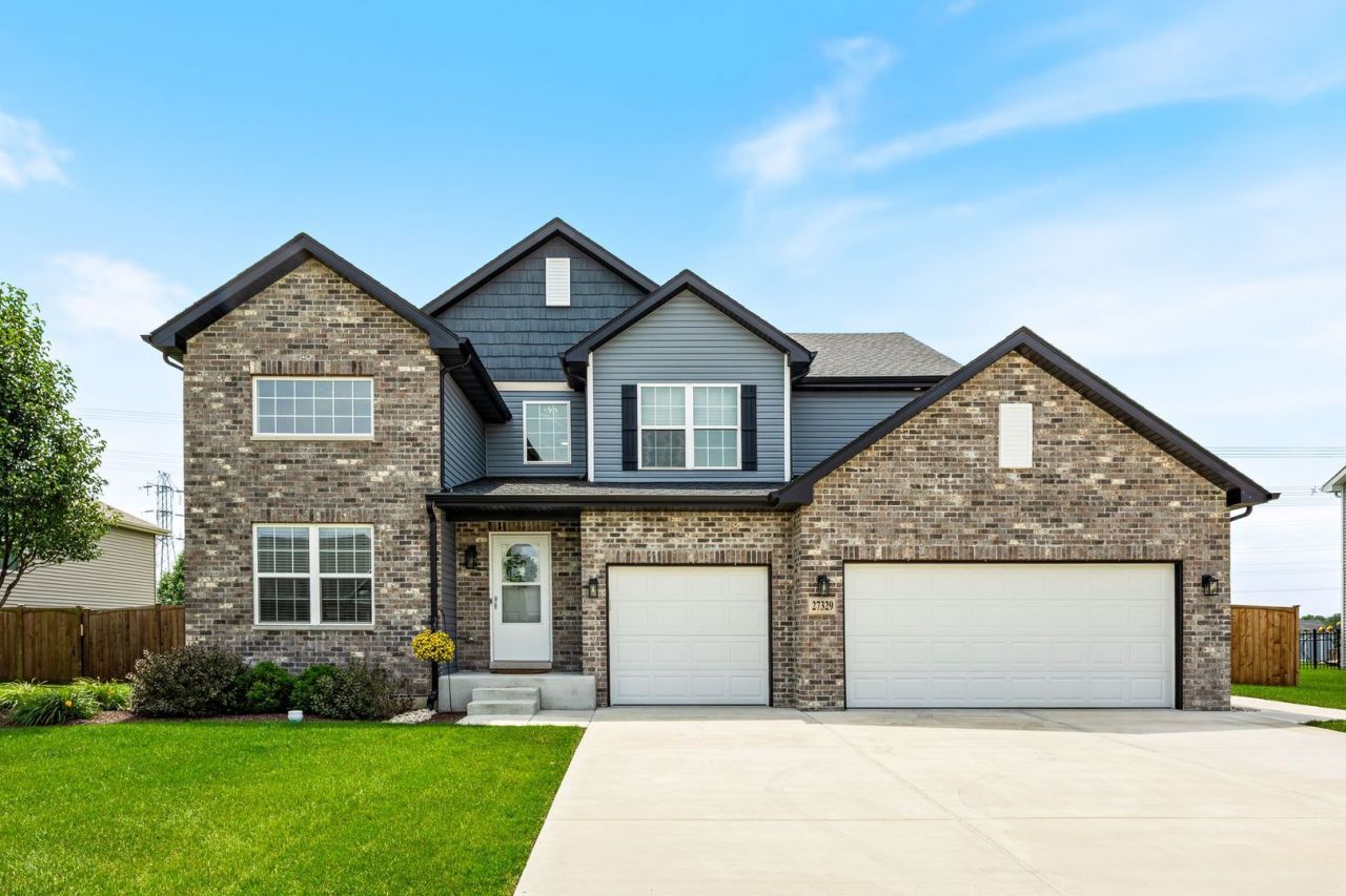 27329 W Deer Hollow Lane, Channahon, IL 60410 Main Photo