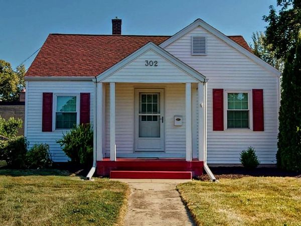 302 E Dodge STREET, Jefferson, WI 53549