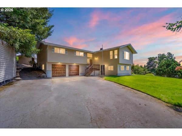 14060 NW GRANDVIEW PL, Banks, OR 97106