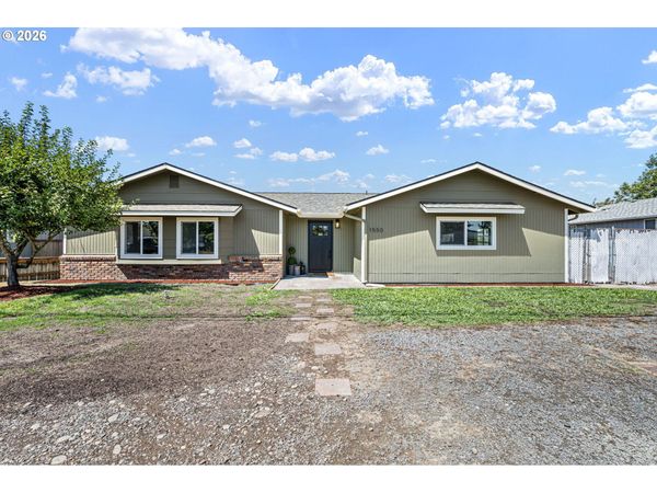 1550 S ST, Springfield, OR 97477