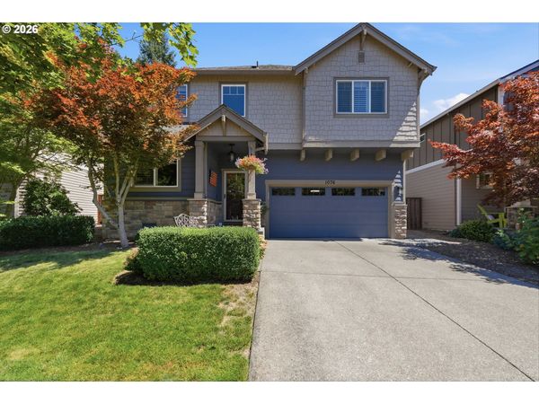 1076 EPPERLY WAY, West Linn, OR 97068