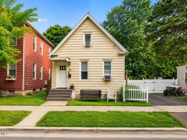 65 2nd Avenue, Rensselaer, NY 12144