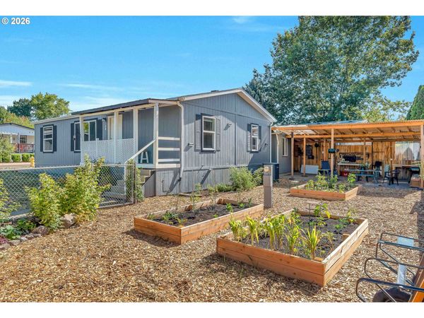 8300 NE QUATAMA ST, Unit 28, Hillsboro, OR 97006