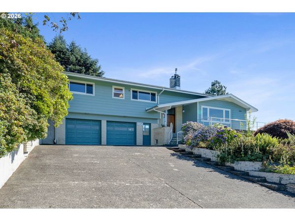 6145 GRANDVIEW HTS, Tillamook, OR 97141