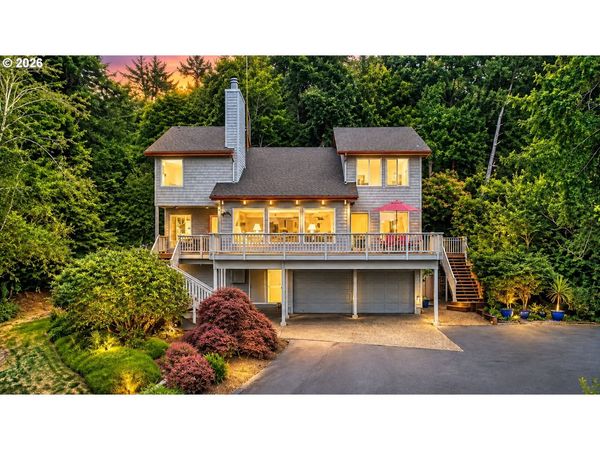 1075 SE SPRUCE WAY, Newport, OR 97365