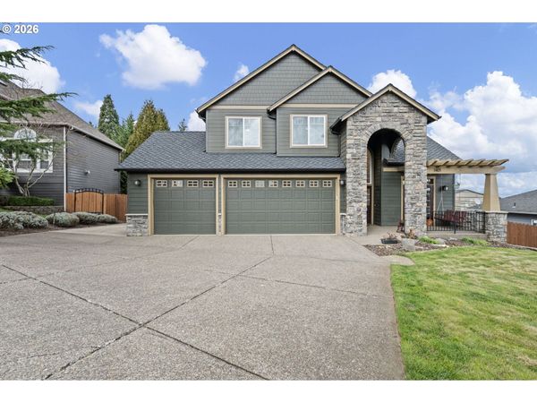 1401 RANIER NW LOOP, Salem, OR 97304