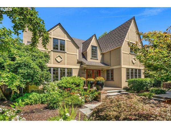 2925 SE CARLTON ST, Portland, OR 97202