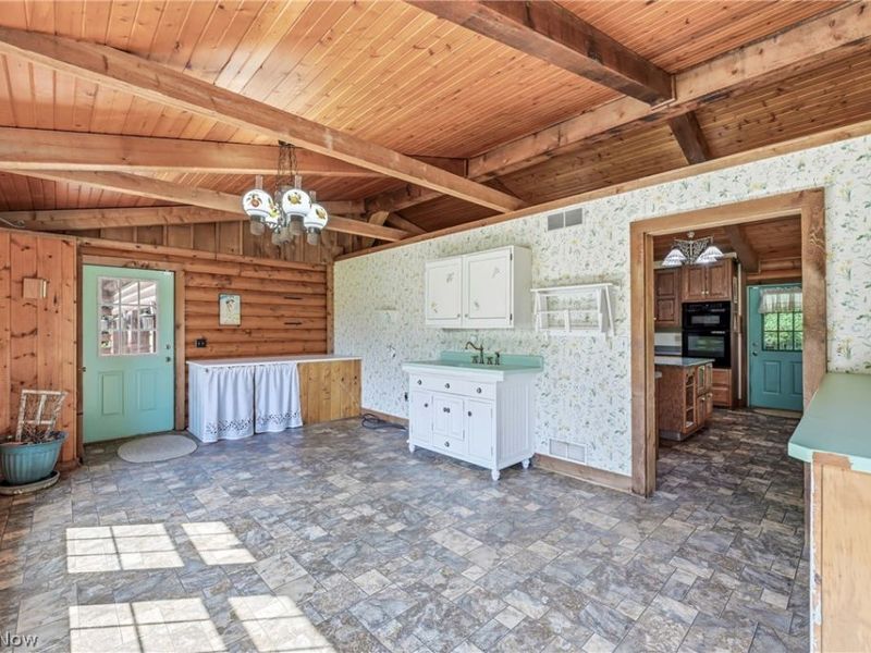 8451 W South Range Road, Salem, OH 44460 Photo 25