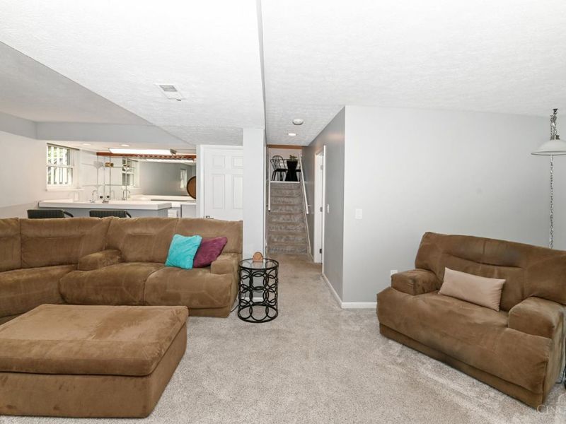 8004 Honeysuckle Lane, West Chester, OH 45069 Photo 31