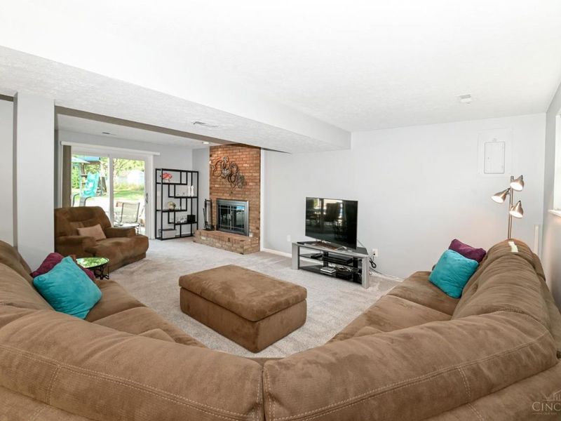 8004 Honeysuckle Lane, West Chester, OH 45069 Photo 34