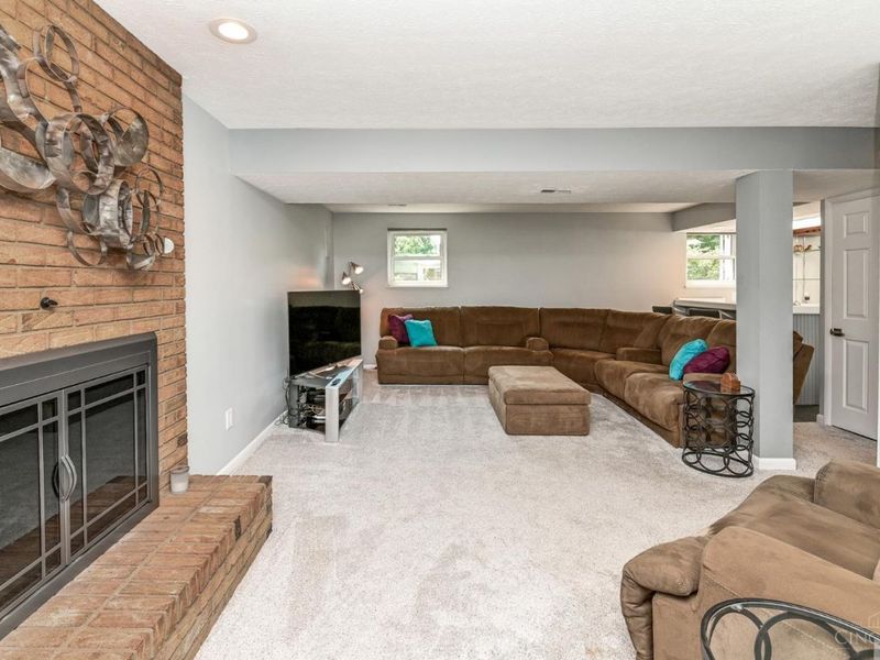 8004 Honeysuckle Lane, West Chester, OH 45069 Photo 38