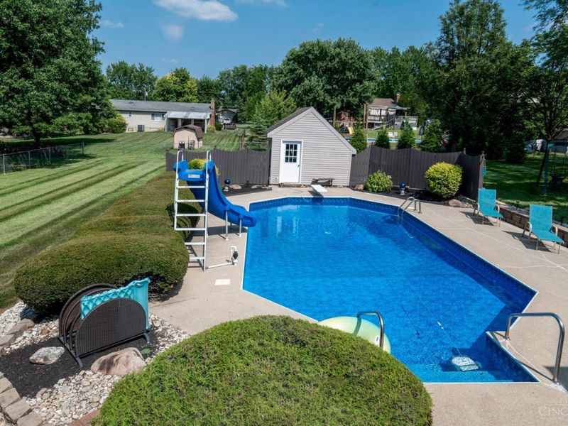 8004 Honeysuckle Lane, West Chester, OH 45069 Photo 41