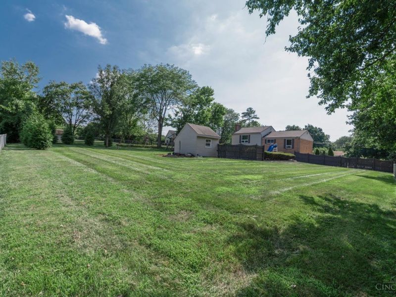 8004 Honeysuckle Lane, West Chester, OH 45069 Photo 48