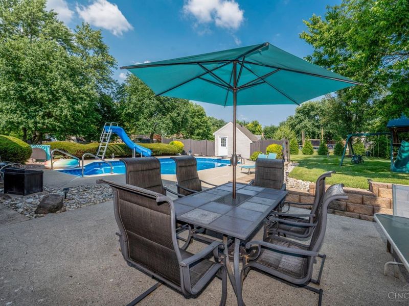 8004 Honeysuckle Lane, West Chester, OH 45069 Photo 52
