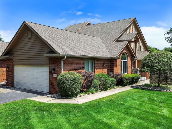 944 Cornwallis Lane , Munster, IN 46321