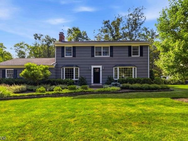 22 Symor Dr, Morris, NJ 07960