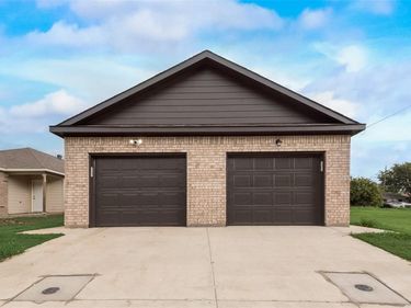 3155 Stag Road , Dallas, TX 75241