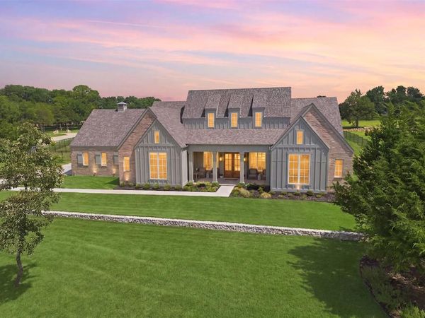 425 Abagail Lane , Van Alstyne, TX 75495