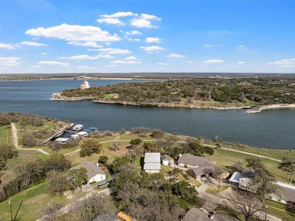 187 County Road 1766, Clifton, TX 76634