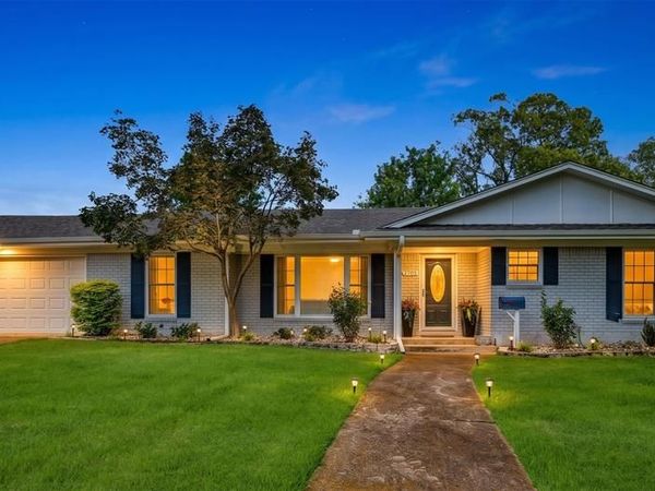 2705 Hubbard Street, Paris, TX 75460